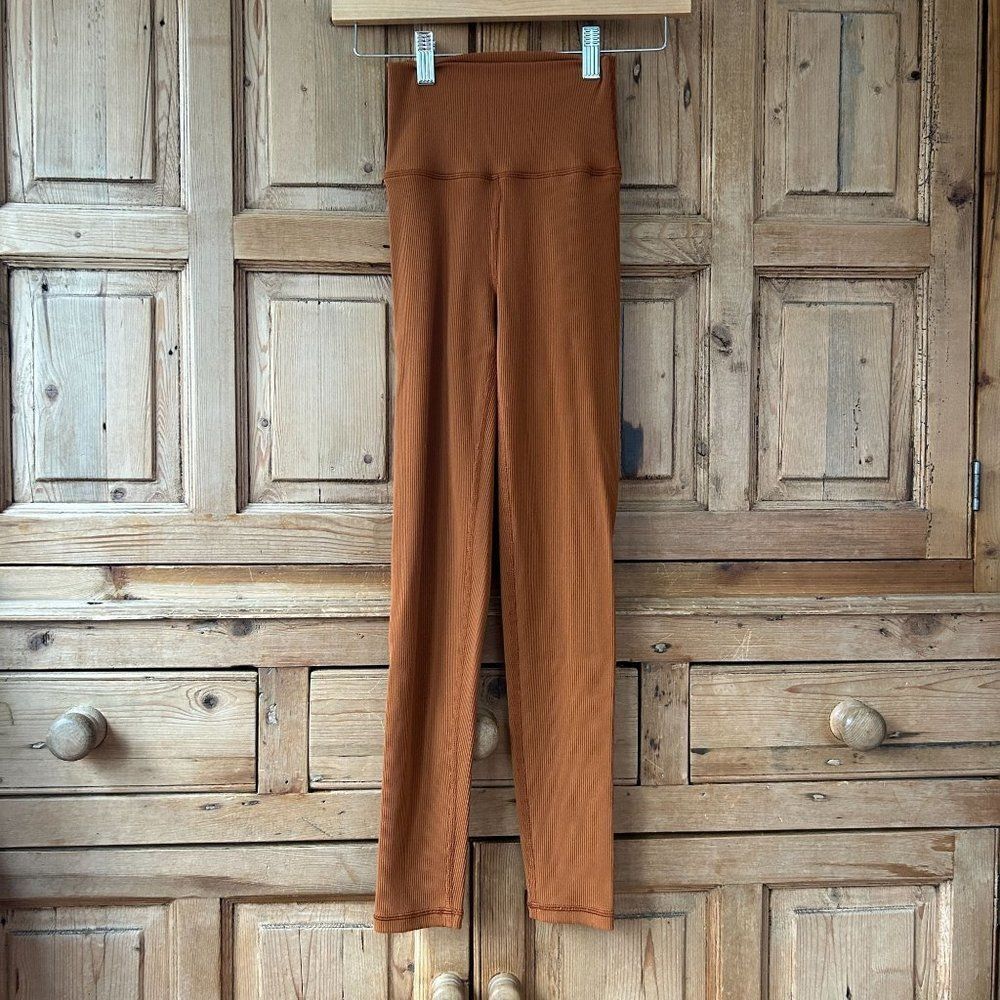 Offline by Aerie XS Short Burnt Orange Leggings